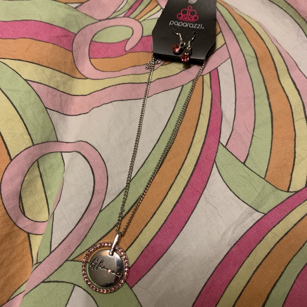 Paparazzi Glam-ma pink necklace and earrings
